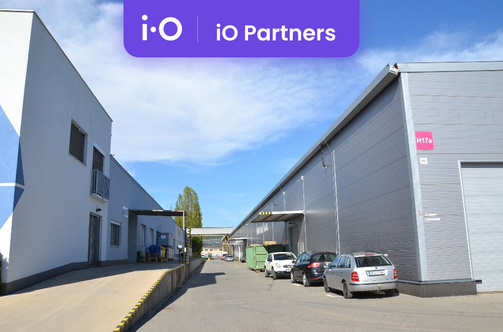 Pronájem - výrobně/ skladovací prostor, 314 m² do 640 m²