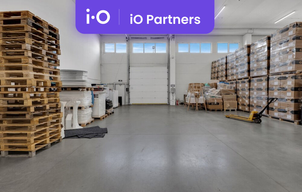 Pronájem - výrobně/ skladovací prostor, 500 m²