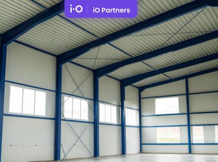 Pronájem - skladovací prostor, 492 m²