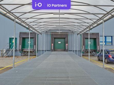 Pronájem - skladovací prostor, 4 733 m²