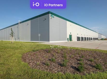 Pronájem - skladovací prostor, 2 638 m²