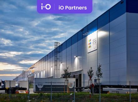 Moderní prostory, které mohou být upraveny podle vašich představ | Pronájem - skladovací prostor, 13 000 m²