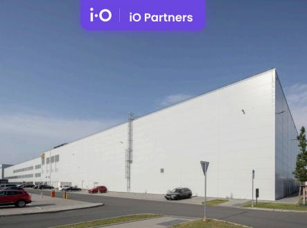 Pronájem - skladovací prostor, 4 890 m²