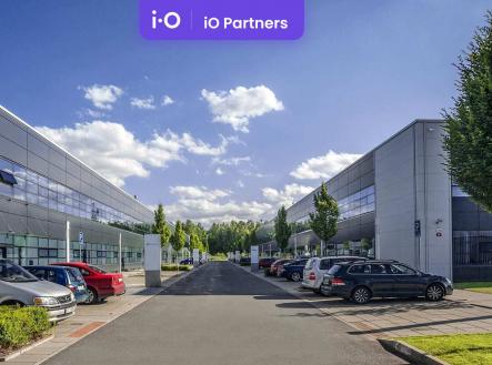 Pronájem - výrobní prostor, 11 348 m²