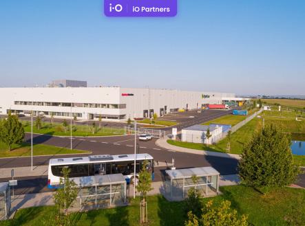 Pronájem - skladovací prostor, 47 560 m²