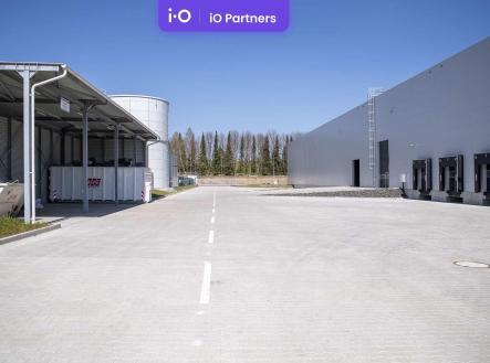 Pronájem - skladovací prostor