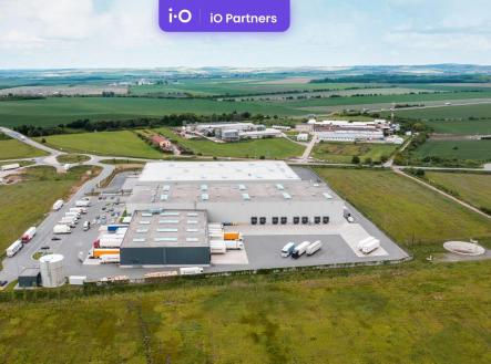 Pronájem - skladovací prostor