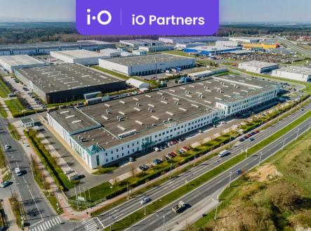 Pronájem - skladovací prostor