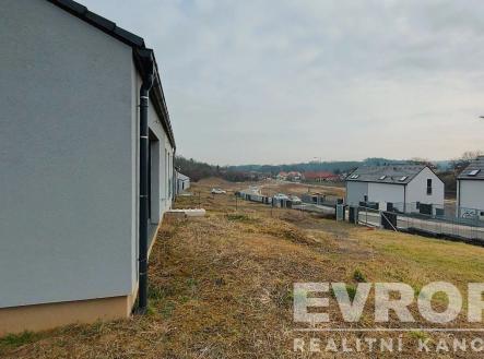 . | Prodej - dům/vila, 114 m²