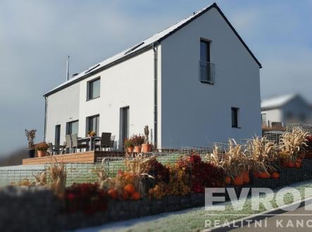 . | Prodej - dům/vila, 147 m²