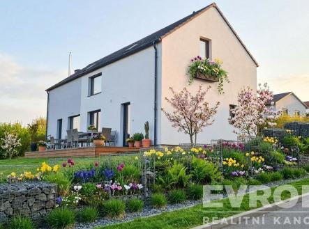 Prodej - dům/vila, 147 m²