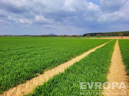 . | Prodej - pozemek, zemědělská půda, 27 281 m²