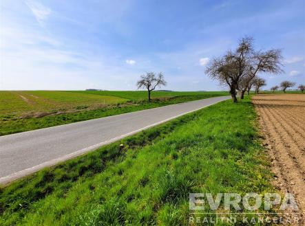 . | Prodej - pozemek, zemědělská půda, 27 281 m²