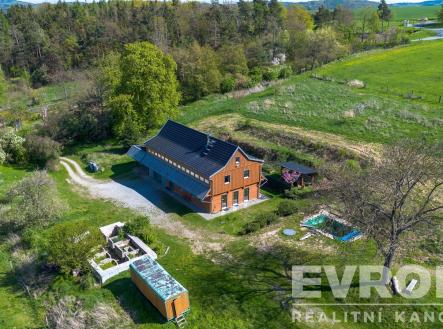 Prodej - dům/vila, 260 m² obrázek