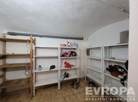 Sklad | Prodej - dům/vila, 260 m²