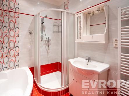 . | Prodej bytu, 4+1, 108 m²