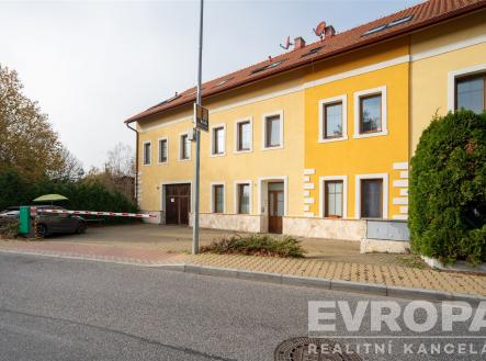 . | Prodej - nájemní dům, 958 m²