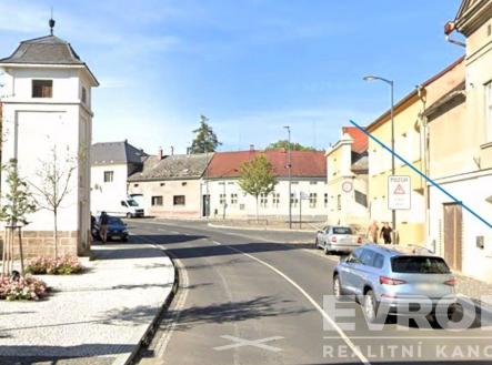 . | Pronájem bytu, 3+kk, 41 m²