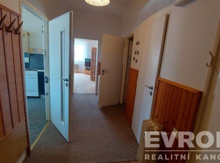 . | Pronájem bytu, 2+1, 66 m²
