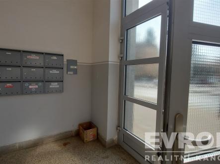 . | Pronájem bytu, 2+1, 66 m²