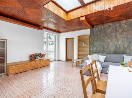 Pronájem - dům/vila, 151 m²