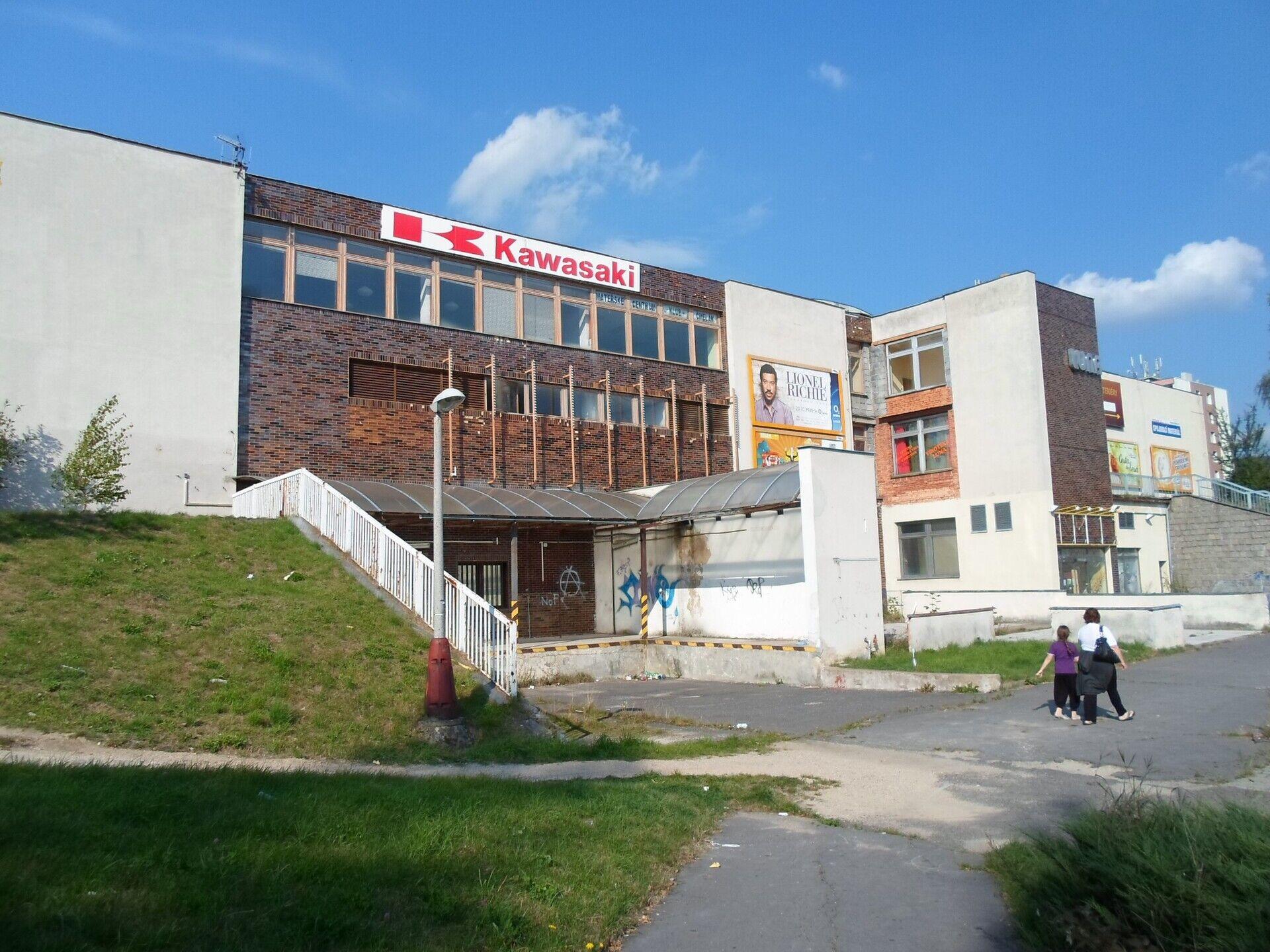 Pronájem obchodního prostoru 100 m² Olbrachtova, Liberec - Starý Harcov