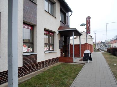 Prodej - obchodní prostor, 88 m²