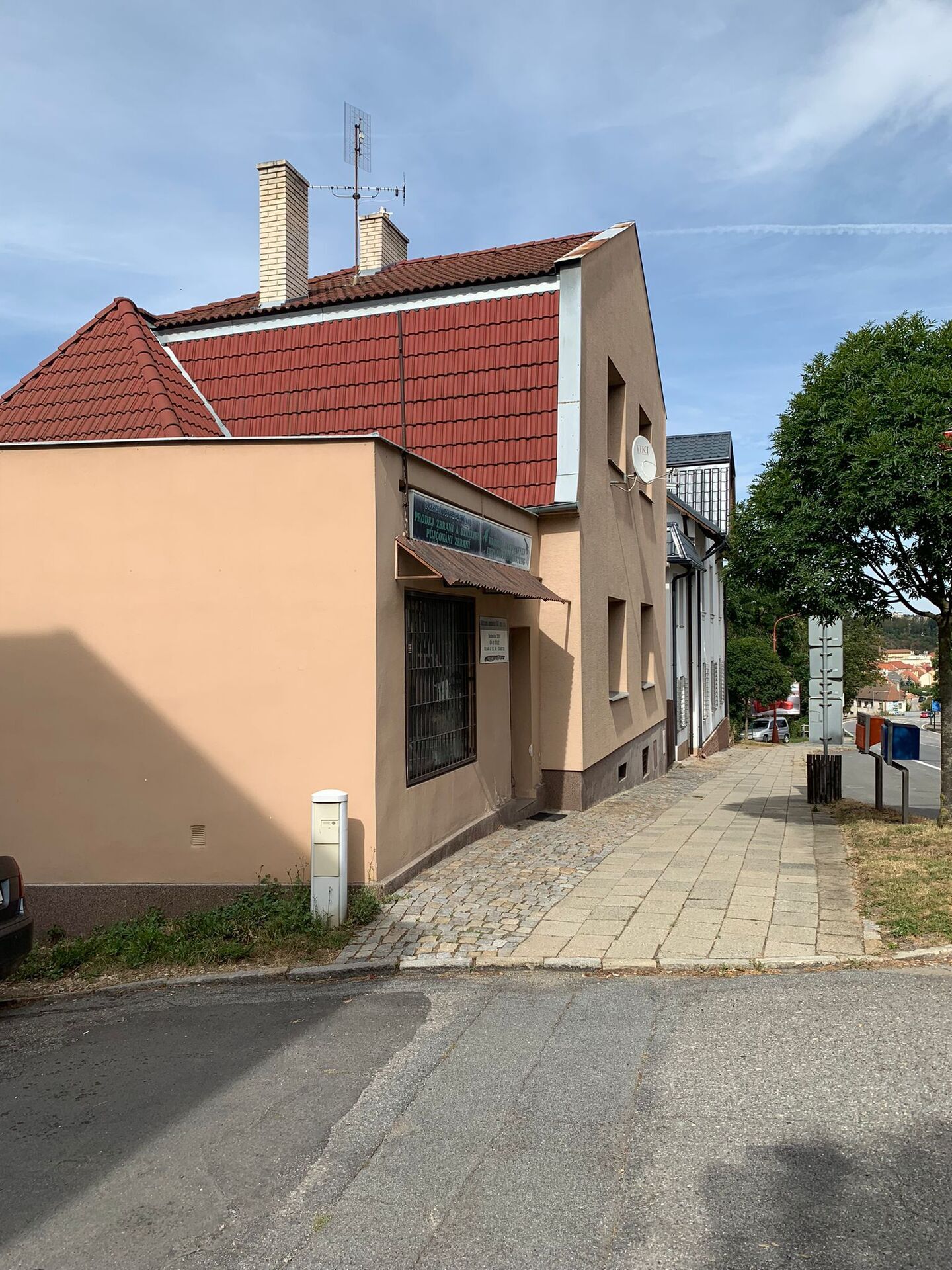 Prodej komerční nemovitosti 200 m², pozemek 297 m², Třebíč - Stařečka