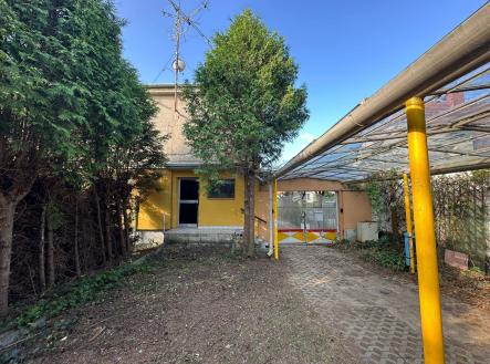 Prodej - dům/vila, 194 m²