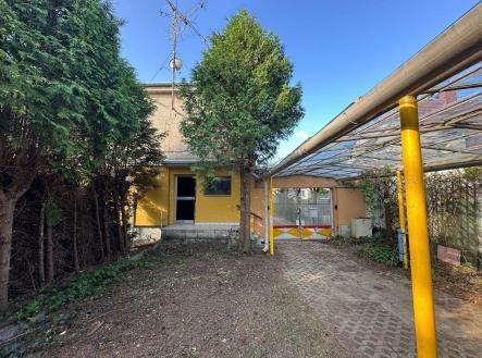 Prodej - dům/vila, 194 m²