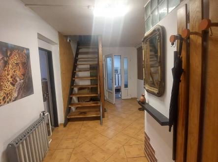 Prodej - dům/vila, 201 m²