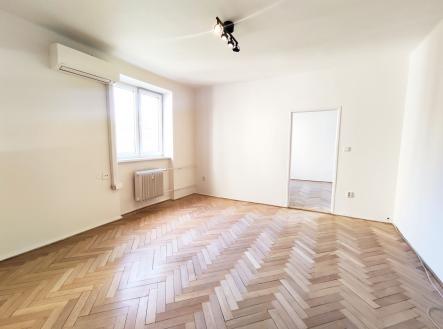Pronájem bytu, 2+1, 60 m²