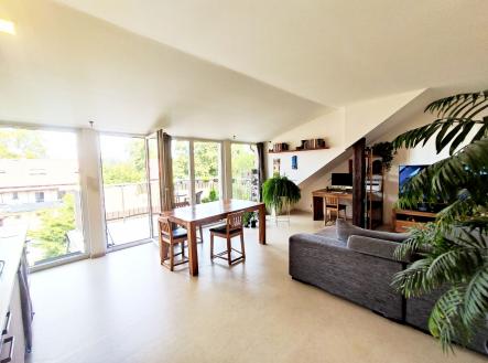 Pronájem bytu, 2+kk, 90 m² obrázek