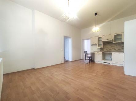 Pronájem bytu, 3+kk, 73 m²