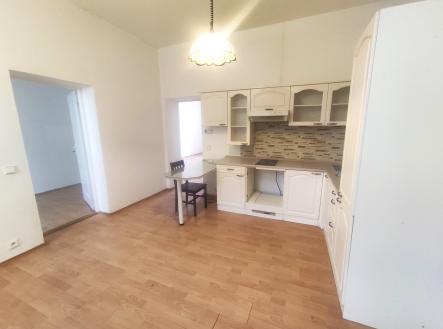 Pronájem bytu, 3+kk, 73 m²