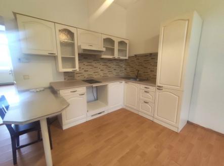Pronájem bytu, 3+kk, 73 m²