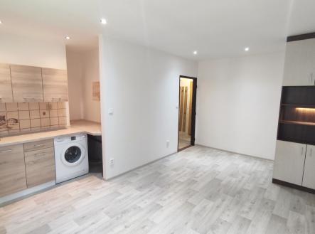 Pronájem bytu, 1+kk, 22 m²