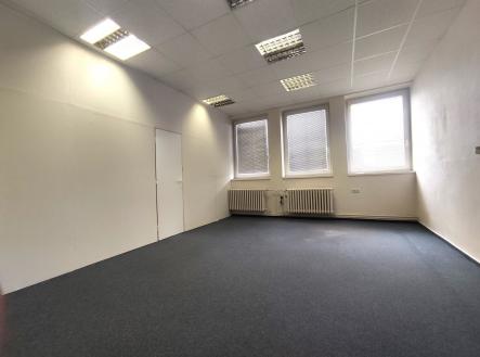 Pronájem - kanceláře, 29 m²