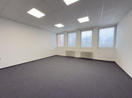 Pronájem - kanceláře, 29 m²