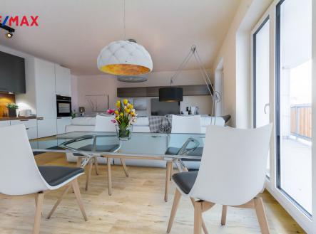 Obývací pokoj s kuch. koutem (vizualizace) | Prodej bytu, 3+kk, 101 m²