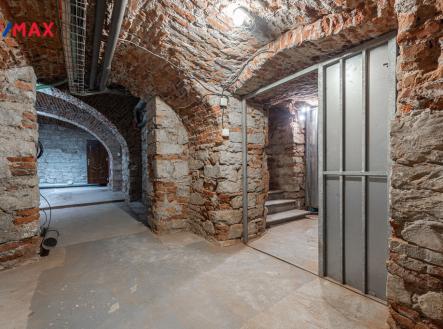nebytovy-prostor-karlin-6.jpg | Pronájem - obchodní prostor, 74 m²