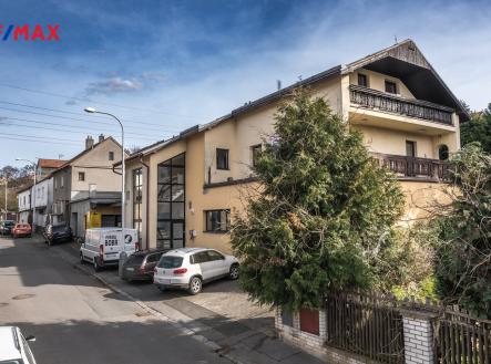 gutlova-aloisova-dsc05096-hdr-1.jpg | Prodej - dům/vila, 550 m²