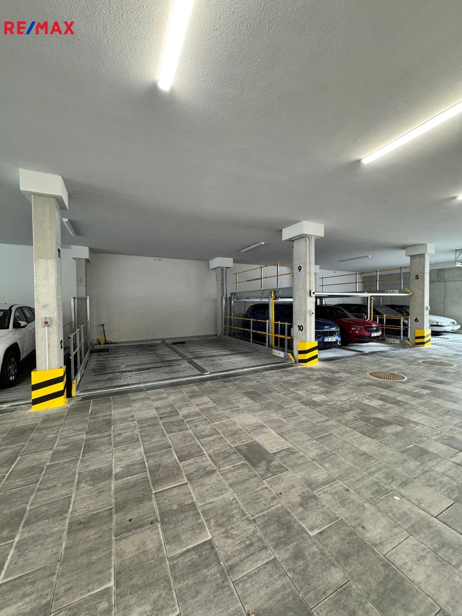 Parkovací místo na zakladačích