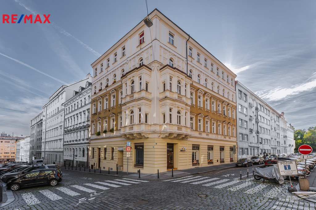 BYTOVÝ DŮM LETENSKÁ