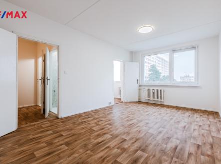 OBÝVACÍ POKOJ | Pronájem bytu, 1+kk, 29 m²