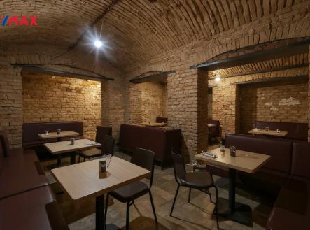 VIZUALIZACE | Pronájem - obchodní prostor, 100 m²