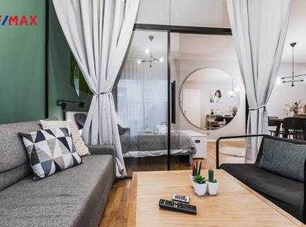 stampach-rubesova-dsc1250-hdr.jpg | Prodej bytu, 1+kk, 36 m²