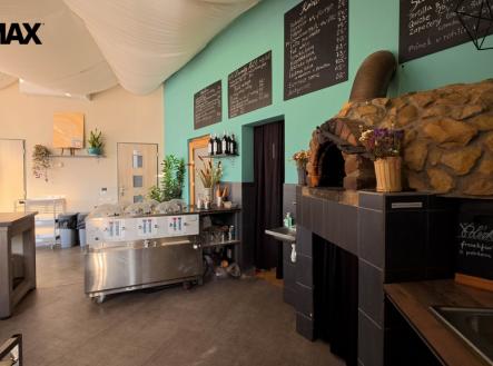 BISTRO | Prodej - obchodní prostor, 200 m²
