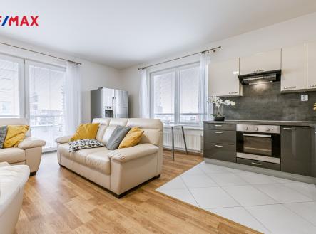 gutlova-kadeckove-dsc3569-hdr.jpg | Prodej bytu, 2+kk, 84 m²