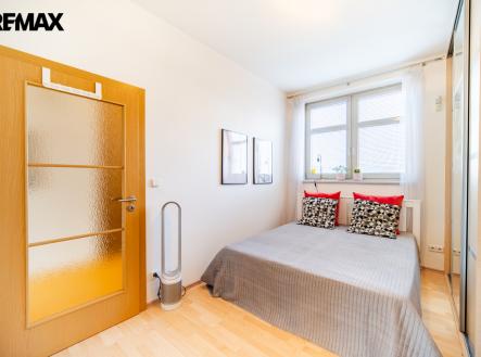 LOŽNICE | Pronájem bytu, 2+kk, 65 m²